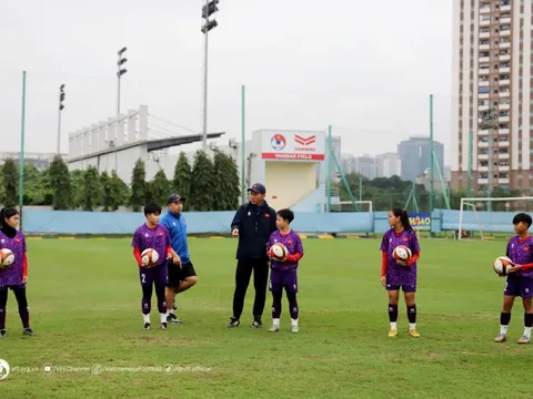 U16 tập trung, chuẩn bị sang châu Âu dự giải của UEFA