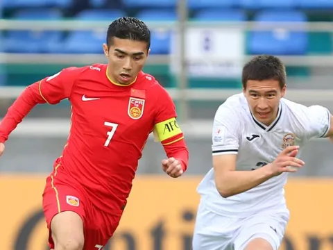 U20 Trung Quốc vào tứ kết nhờ bàn phản lưới