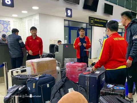 U20 Việt Nam di chuyển hơn 1 ngày về nước