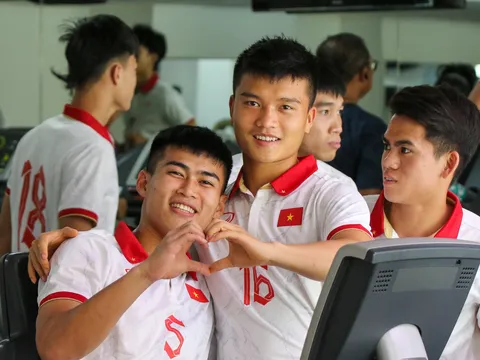 U22 Việt Nam cười thả ga, thảnh thơi chờ đấu Malaysia