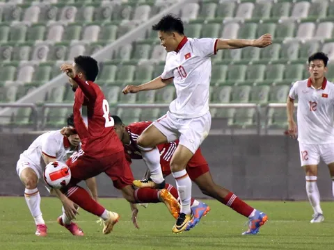 U23 Việt Nam thua đậm U23 UAE: Đánh rơi nhiều hi vọng