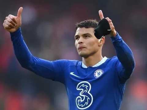 Thiago Silva khiến Chelsea đi ngược lại trật tự