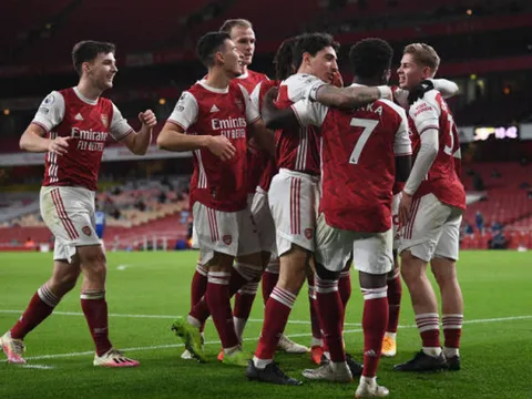 Arsenal đại thắng, Kieran Tierney chỉ ra điểm khác biệt của Pháo thủ