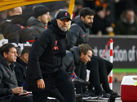 'Không bị sa thải, nhưng Klopp sẽ tự rời Liverpool'