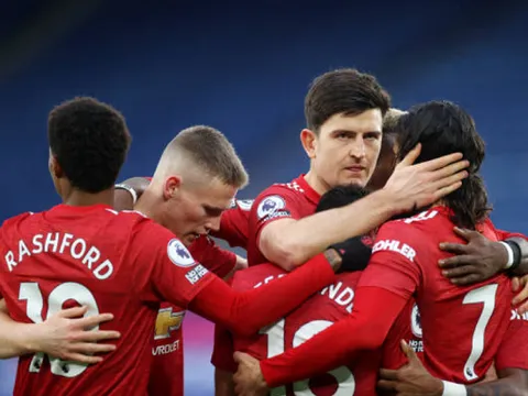 Pha bóng Cavani thể hiện giá trị của một tiền đạo hạng A