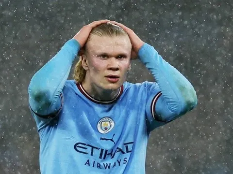 Bố Haaland cảnh báo Man City