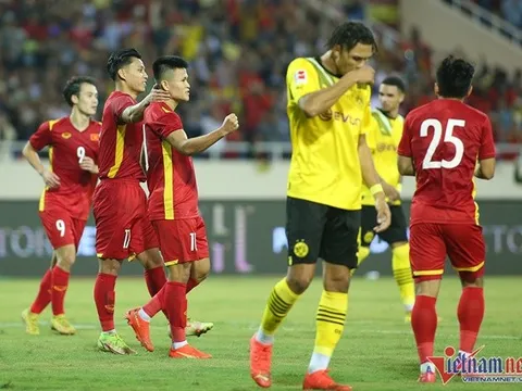 U23 Việt Nam thời HLV Troussier: Lùi một bước để chuyển mình