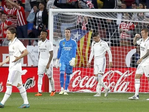 Real Madrid thua mất mặt, Ancelotti mắng hàng thủ