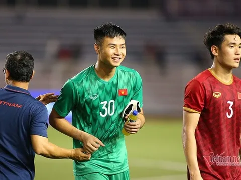 'HLV Park Hang Seo có lý khi gọi Văn Toản, Đức Chinh'