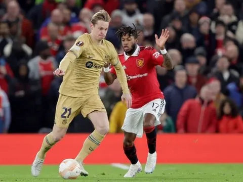 Vai trò của Fred chỉ rõ quan điểm của Ten Hag với De Jong