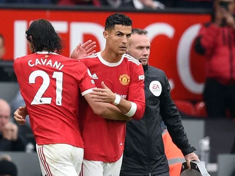 Vai trò của Sancho và Cavani mang đến cho M.U một vấn đề mới