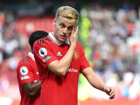 Xuất hiện CLB có thể giúp Van de Beek bùng nổ