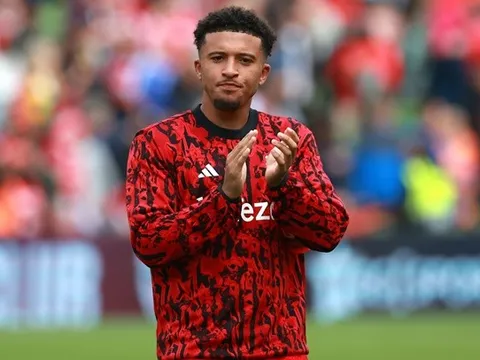 Những lần nổi loạn của Sancho tại Man Utd và Dortmund