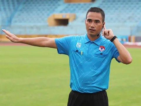 Xác định tổ trọng tài trận đầu tiên sử dụng VAR ở V-League