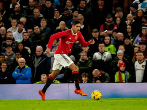 "Varane là một thảm họa"