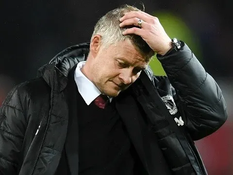 Varane dính chấn thương kéo theo một kế hoạch lớn của Solskjaer phá sản