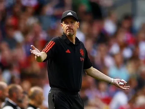 Varane tán dương Ten Hag sau quyết định trọng đại