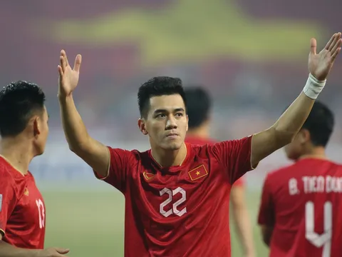 Vé xem tuyển Việt Nam đá chung kết AFF Cup có giá cao nhất 1 triệu đồng