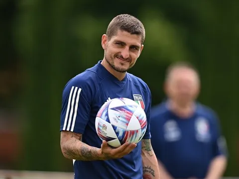 Không phải Man Utd, chỉ có một CLB nói chuyện với Verratti