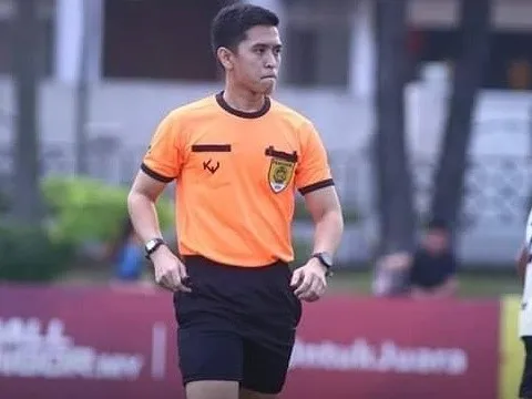 VFF mời 2 trọng tài Malaysia thổi vòng 7 V.League