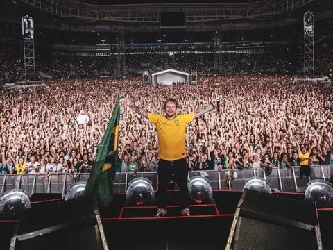 Vì tuyển Việt Nam, Indonesia sẵn sàng 'bùng kèo' Ed Sheeran
