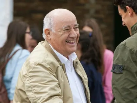 Vị tỷ phú giàu nhất thế giới 3 năm liền cũng muốn có Man United