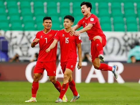 Đình Bắc chấn thương; Indonesia "toang" hàng thủ trước trận gặp ĐT Việt Nam