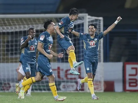 Khi HAGL lại xếp chung mâm cùng Hà Nội