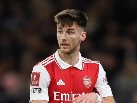 Villa sẵn sàng chi 30 triệu bảng cho người thừa Arsenal