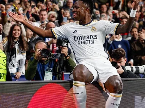 Vinicius mang hình ảnh Ronaldo về sân Bernabeu