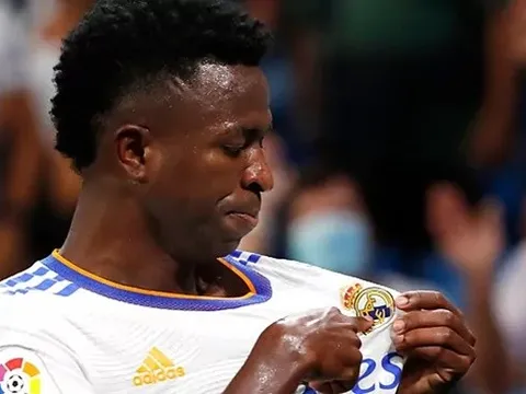 Vinicius bước vào mùa giải khẳng định vị thế tại Real