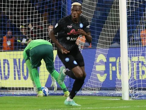 Vồ hụt Vlahovic, Arteta có thể giúp Wenger hoàn thành tâm nguyện ở Arsenal