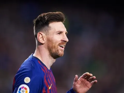 Với 70 triệu bảng, Messi "suýt nữa" thì mặc áo Man City!