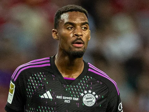 Với Gravenberch, Liverpool sở hữu nhân tố đẳng cấp hơn Pogba