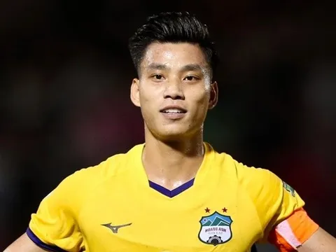 Văn Thanh chia tay HAGL