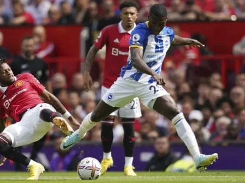 Vụ đổi chủ gây sốc, M.U và cú hattrick lật kèo chuyển nhượng