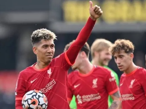 Vừa lập hat-trick, Roberto Firmino cũng không được Joao Felix để mắt