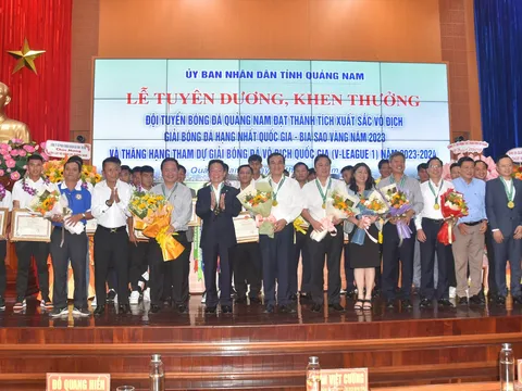 Vừa lên hạng, tân binh V-League đặt mục tiêu khủng