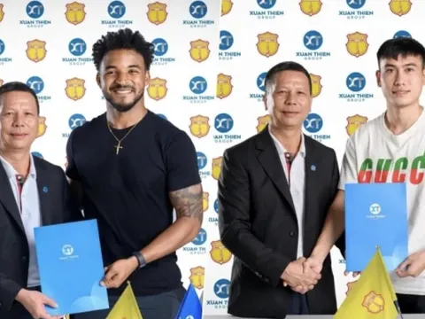 Vua phá lưới V-League 2023 cập bến Nam Định