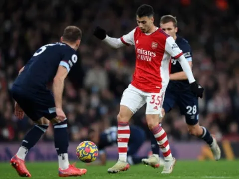 Vượt qua mọi rào cản, sao Arsenal gieo rắc cơn ác mộng cho West Ham