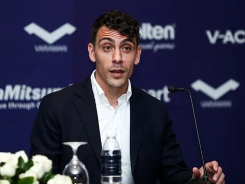 Campuchia có người thay HLV Honda sau SEA Games