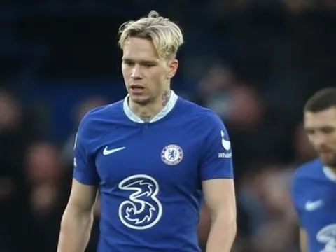 Chelsea hỗn loạn khi HLV Potter bị sa thải