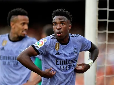 Chủ tịch La Liga xin lỗi Vinicius