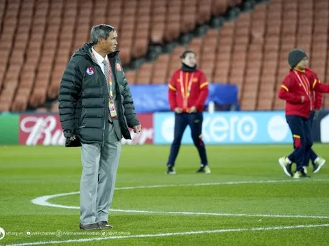 Đội tuyển nữ Việt Nam làm quen sân đấu chính thức với tuyển Bồ Đào Nha