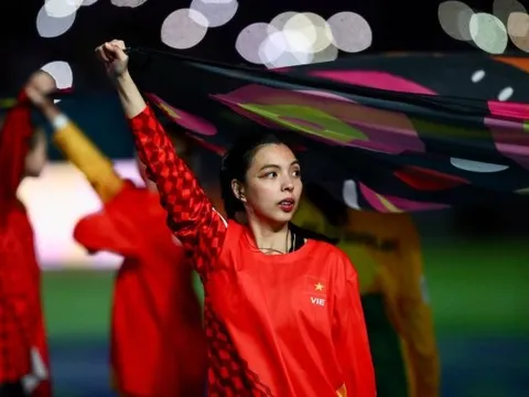Xúc động với hình ảnh Việt Nam trong lễ khai mạc World Cup nữ 2023