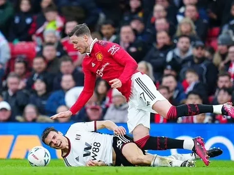 Weghorst phá vỡ im lặng về sáng kiến độc lạ của Ten Hag