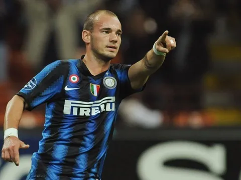 Wesley Sneijder hé lộ lý do khiến anh không thể đến M.U