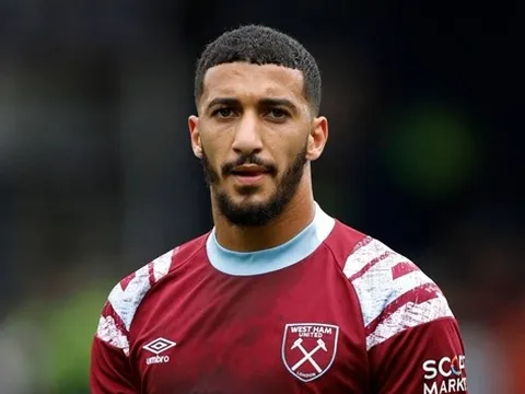 Cầu thủ 'không thể tin được' của West Ham sắp ra đi