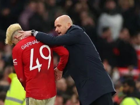 Ten Hag tiết lộ câu nói giải phóng Garnacho