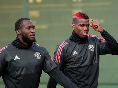 '1 năm ở Man Utd đã xóa hết sự nghiệp 8 năm của tôi'